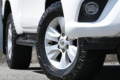 2017 Toyota Hilux - Thumbnail