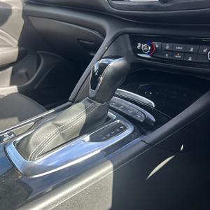 2019 Holden Commodore - Thumbnail