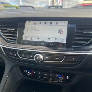 2019 Holden Commodore - Thumbnail