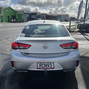 2019 Holden Commodore - Thumbnail