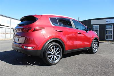 2017 Kia Sportage - Thumbnail