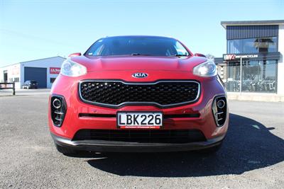 2017 Kia Sportage - Thumbnail