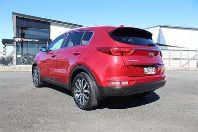 2017 Kia Sportage - Thumbnail