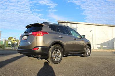 2015 Toyota Rav4 - Thumbnail