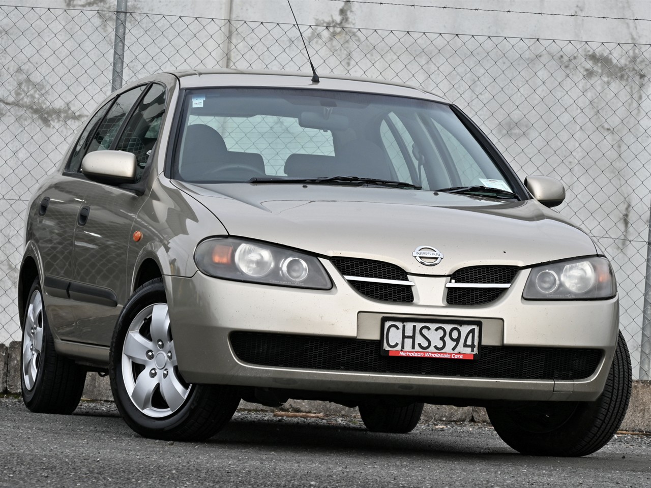 2004 Nissan Pulsar