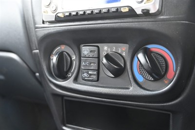 2004 Nissan Pulsar - Thumbnail