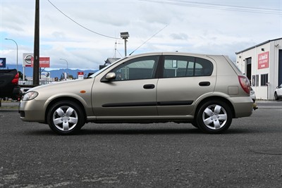 2004 Nissan Pulsar - Thumbnail