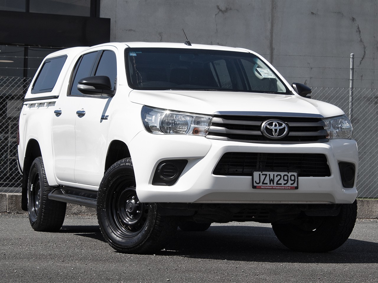 2016 Toyota Hilux