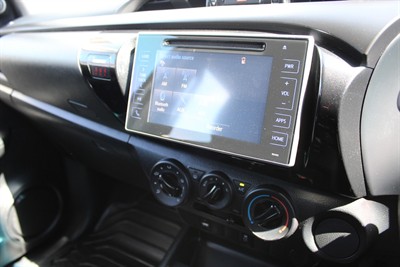 2016 Toyota Hilux - Thumbnail