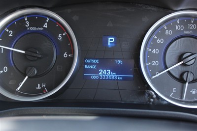 2016 Toyota Hilux - Thumbnail