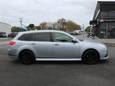 2013 Subaru Legacy - Thumbnail