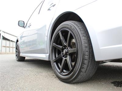2013 Subaru Legacy - Thumbnail