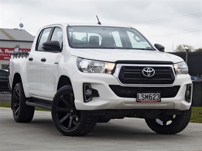 2018 Toyota Hilux - Thumbnail