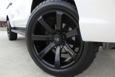 2018 Toyota Hilux - Thumbnail