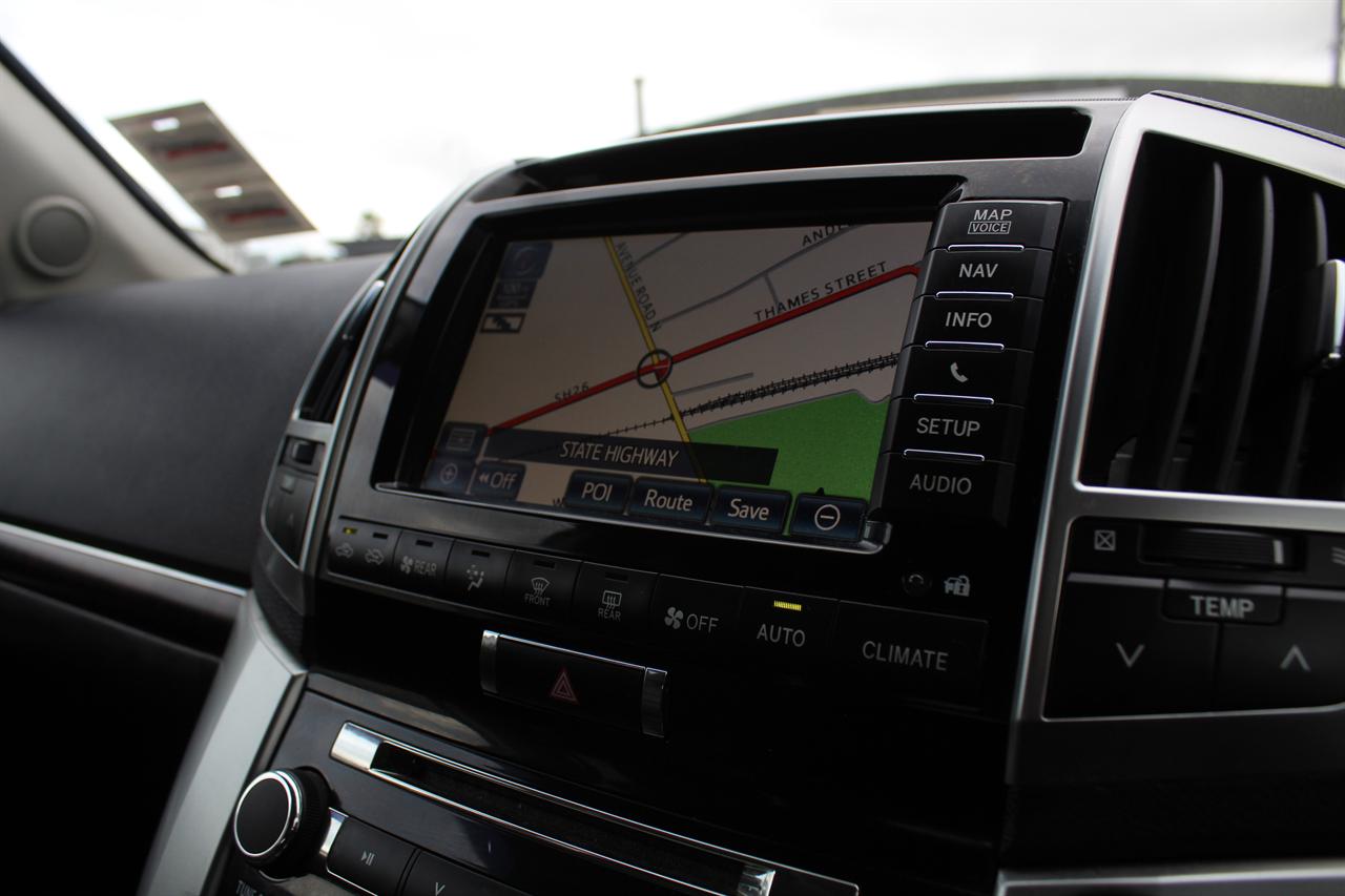 2014 Toyota Landcruiser