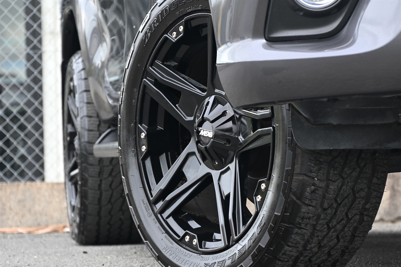 2017 Toyota Hilux