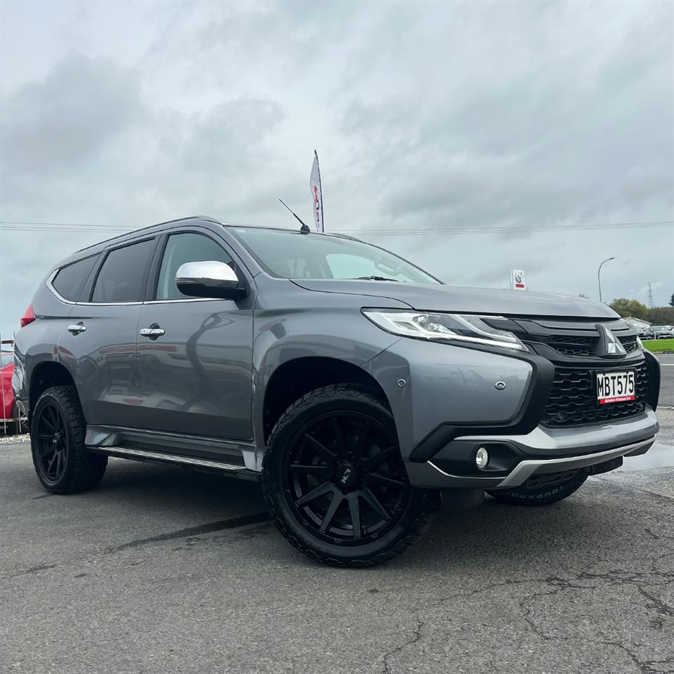 2019 Mitsubishi Pajero Sport