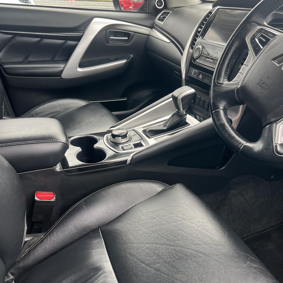 2019 Mitsubishi Pajero Sport