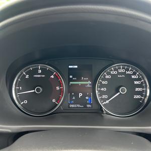2019 Mitsubishi Pajero Sport - Thumbnail