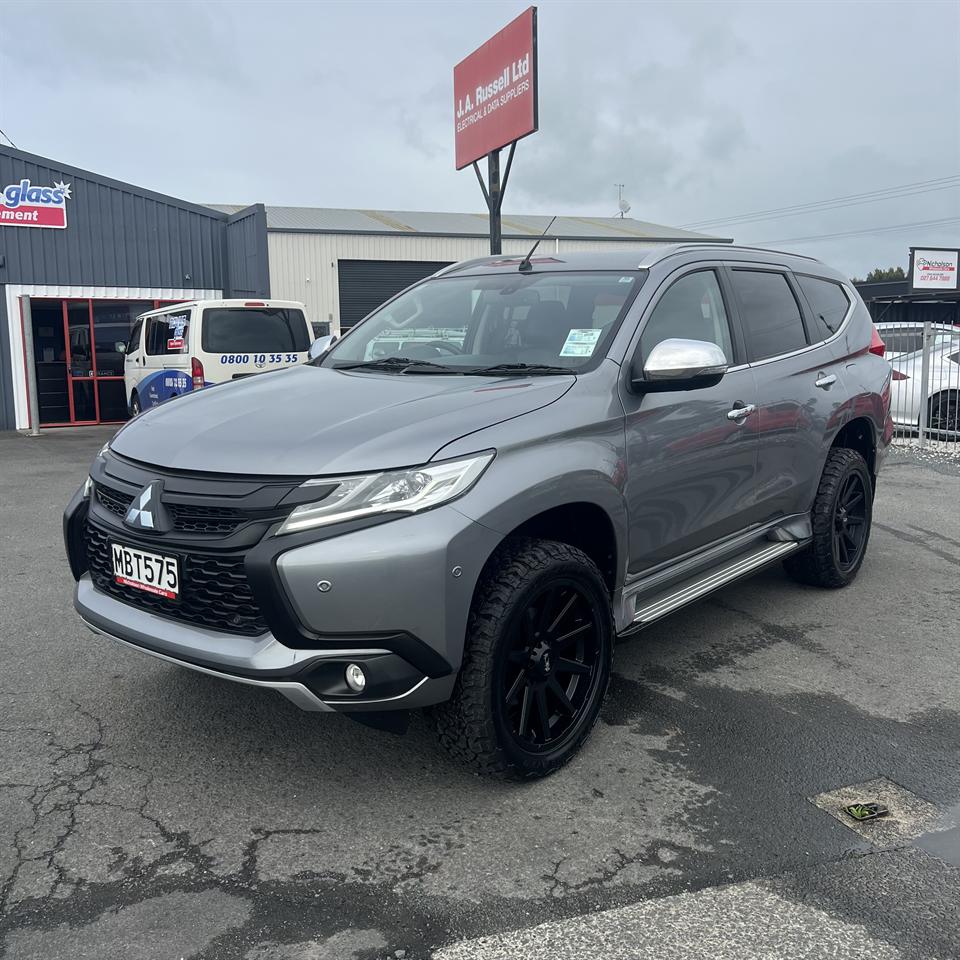 2019 Mitsubishi Pajero Sport