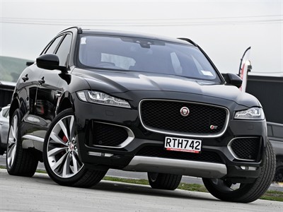 2017 Jaguar F-Pace