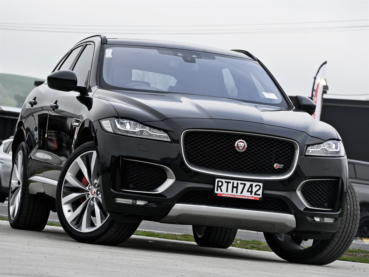 2017 Jaguar F-Pace