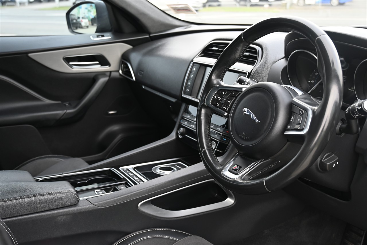 2017 Jaguar F-Pace