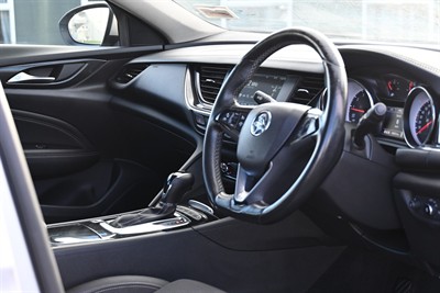 2019 Holden Commodore - Thumbnail