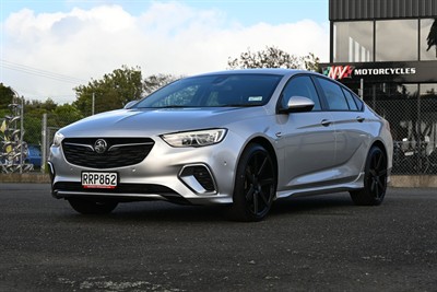 2019 Holden Commodore - Thumbnail