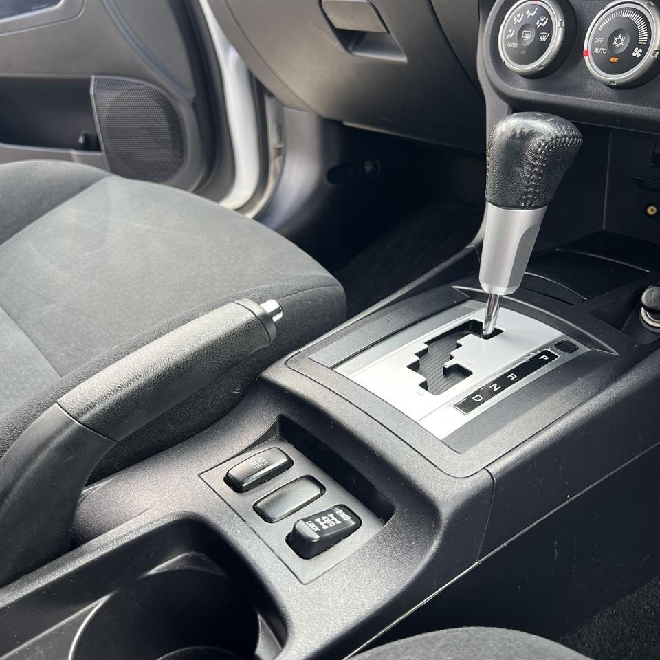 2008 Mitsubishi Galant