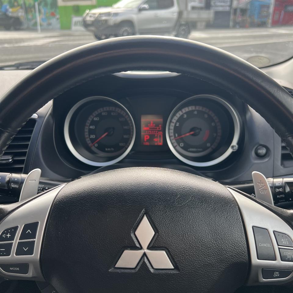 2008 Mitsubishi Galant