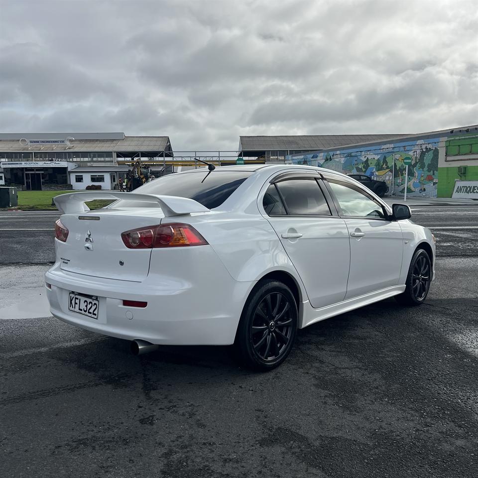 2008 Mitsubishi Galant