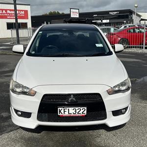 2008 Mitsubishi Galant - Thumbnail