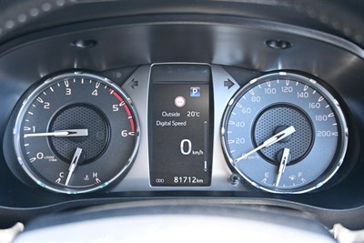 2023 Toyota Hilux - Thumbnail