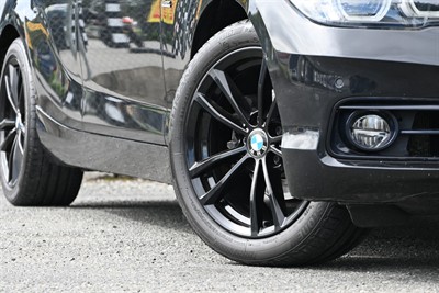 2018 BMW 1 Series - Thumbnail