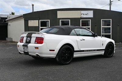 2007 Ford Mustang - Thumbnail