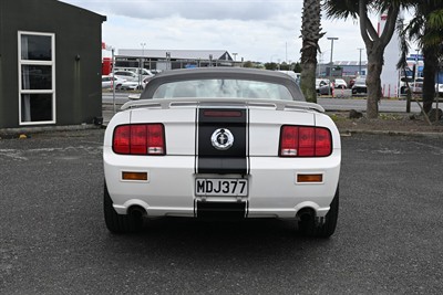 2007 Ford Mustang - Thumbnail