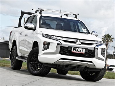 2022 Mitsubishi Triton