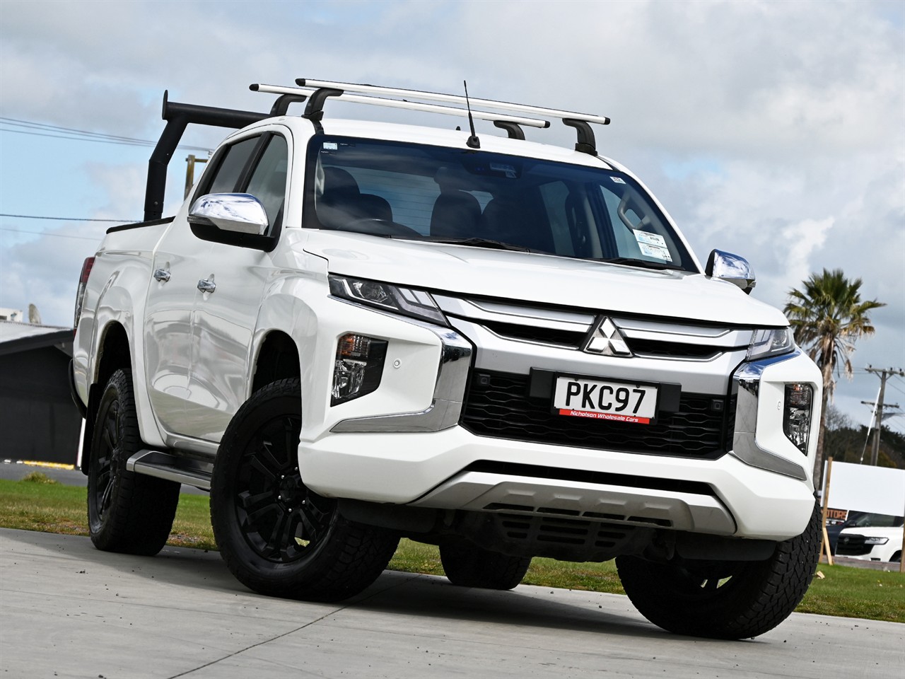 2022 Mitsubishi Triton