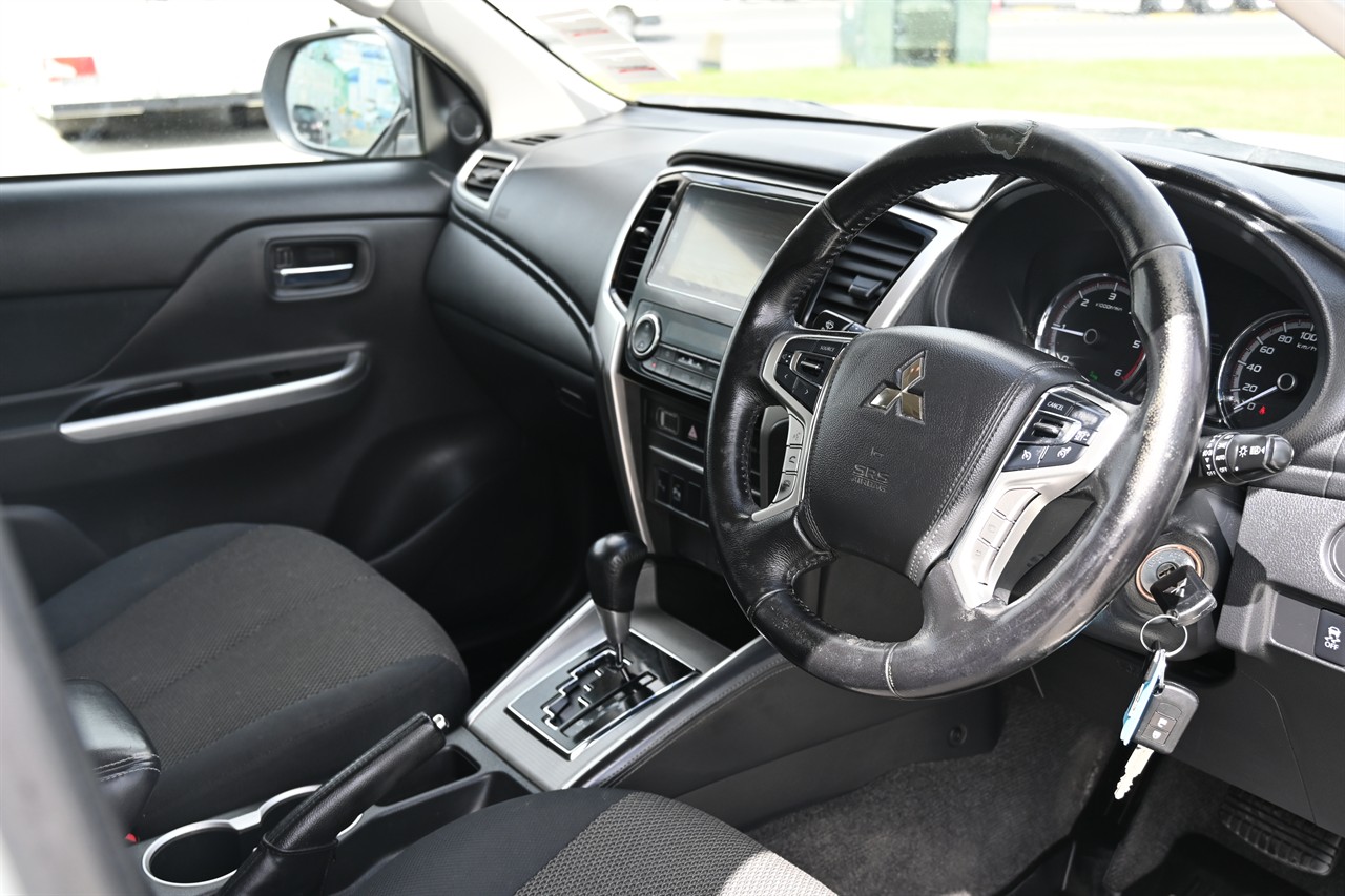 2022 Mitsubishi Triton