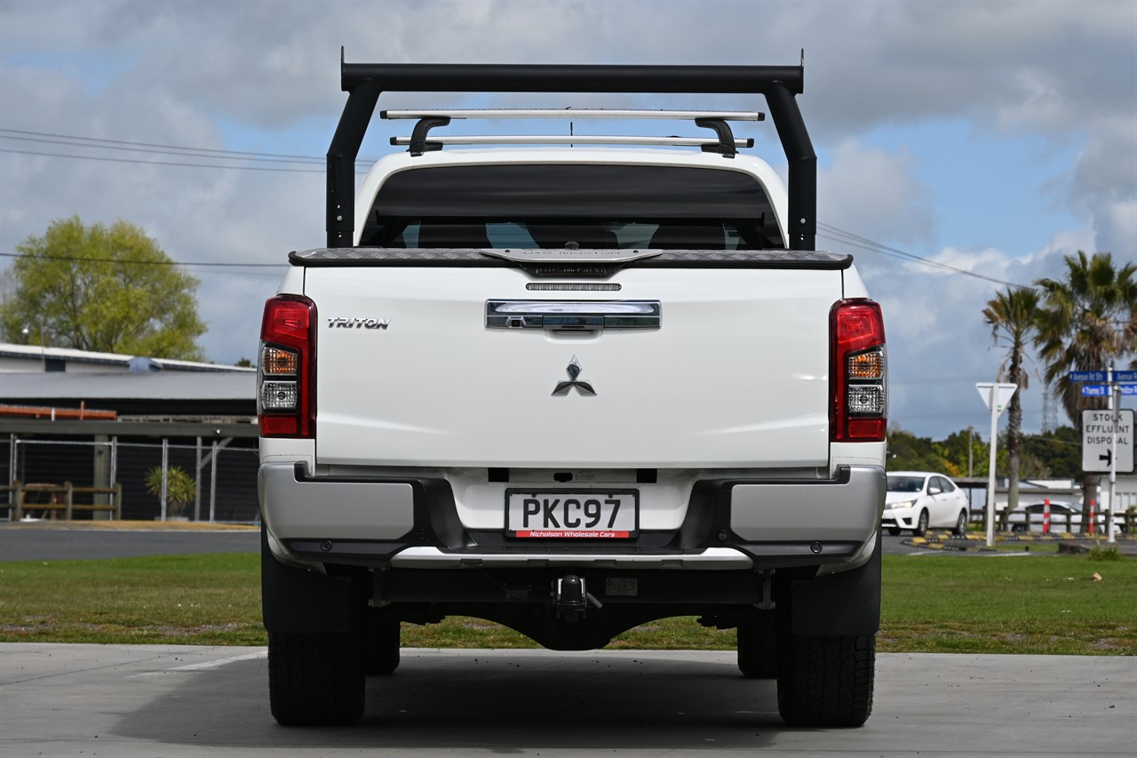 2022 Mitsubishi Triton