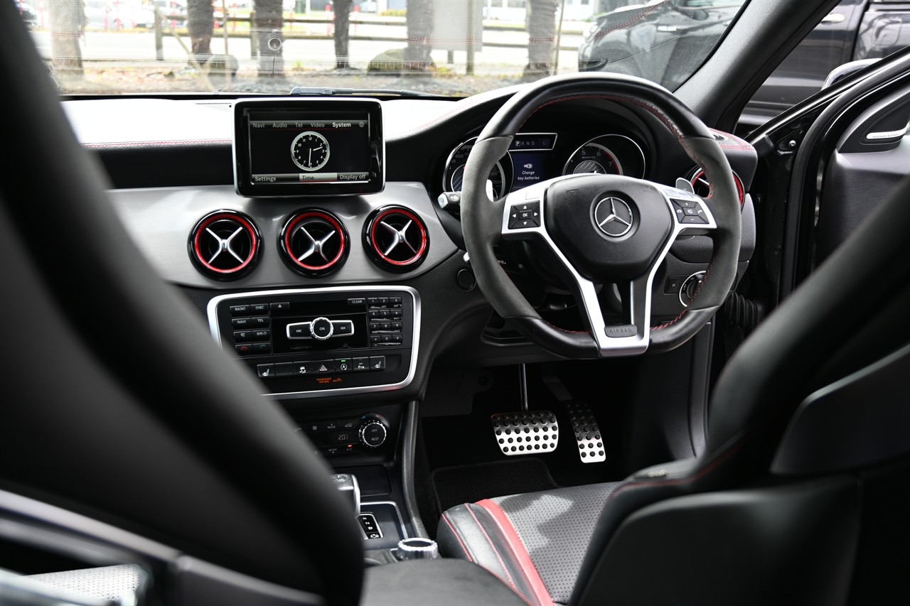 2015 Mercedes-Benz GLA 45