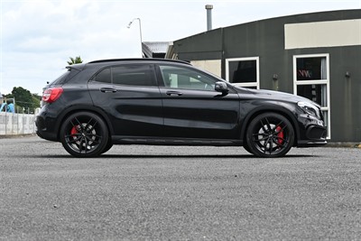 2015 Mercedes-Benz GLA 45 - Thumbnail