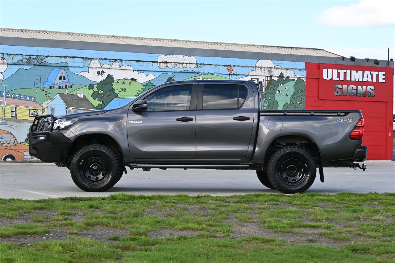 2021 Toyota Hilux