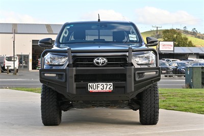 2021 Toyota Hilux - Thumbnail