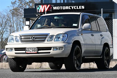 2002 Lexus Lx470 - Thumbnail