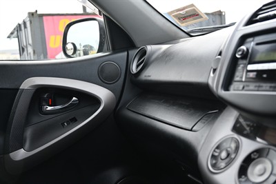 2007 Toyota Rav4 - Thumbnail