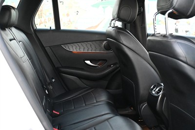 2017 Mercedes-Benz Glc-Class - Thumbnail