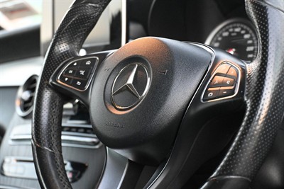 2017 Mercedes-Benz Glc-Class - Thumbnail