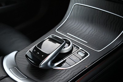 2017 Mercedes-Benz Glc-Class - Thumbnail